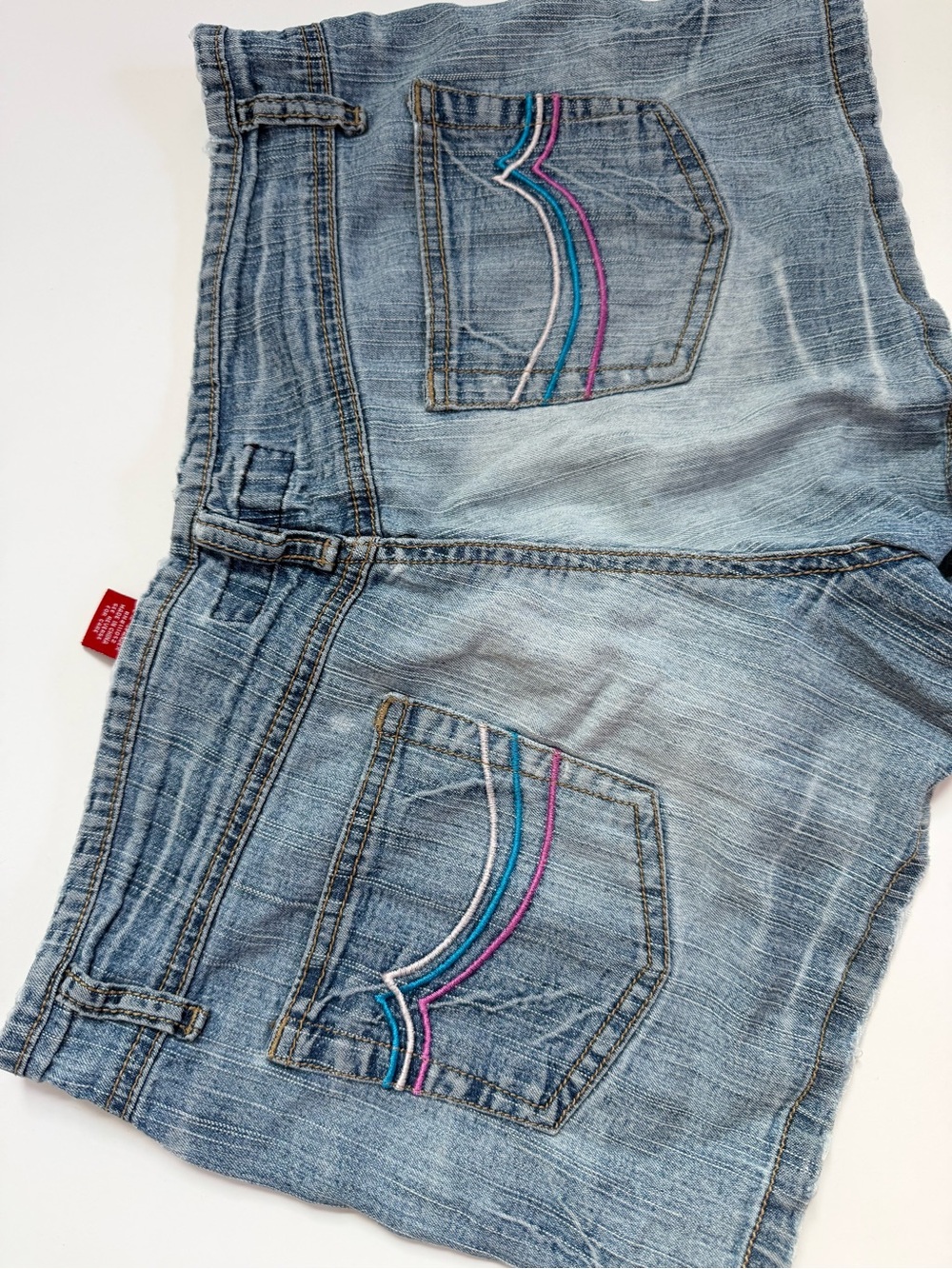 Light Wash Women’s Jeans - Blue - Picture 3 of 5